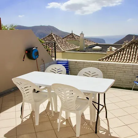 Apartment Residencial Las Lomas 1 *