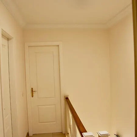 Apartment Residencial Las Lomas 1 *