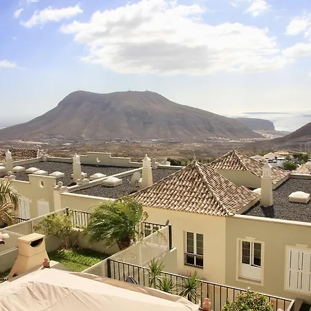 Apartment Residencial Las Lomas 1 *
