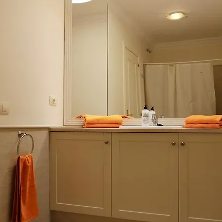 Apartment Residencial Las Lomas 1 *