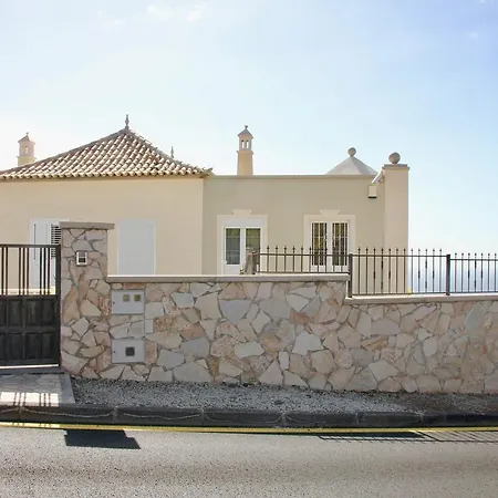 Apartamento Residencial Las Lomas 1 *